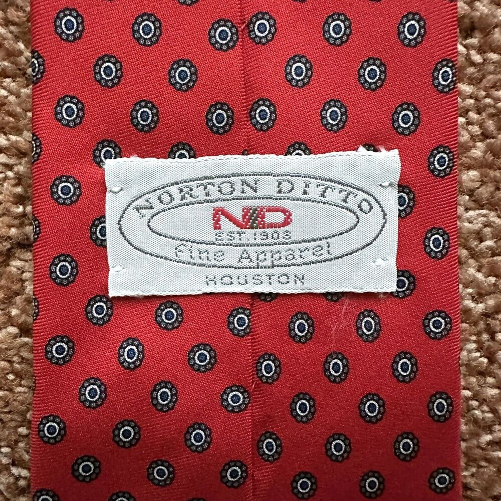 Norton Ditto Men's Neck Tie Red Abstract Spotted 100%  Silk Hand Sewn